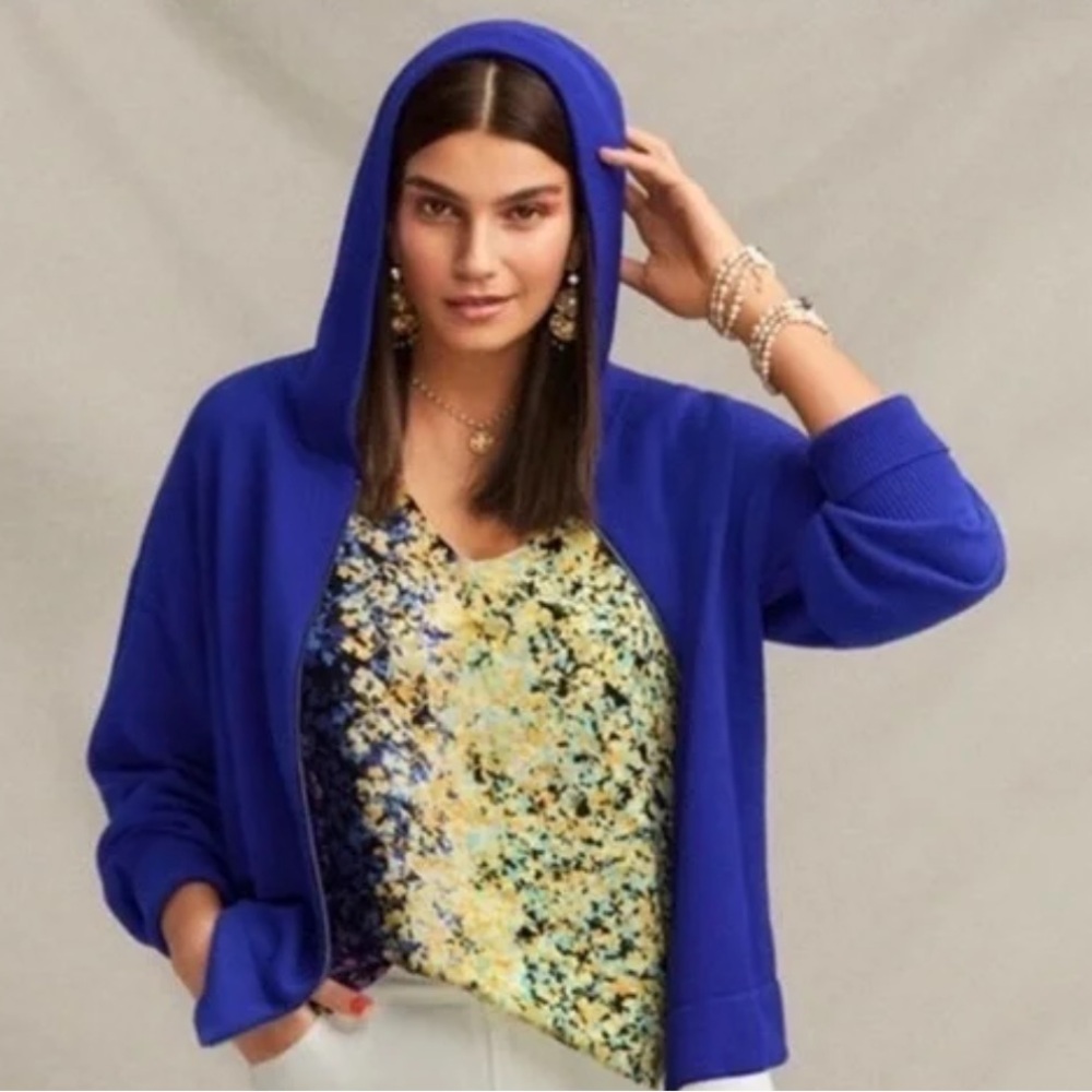 Cabi Dress up hoodie. Sweater Zip Up Hood EUC. Style # 5460. Machine Wash - Picture 2 of 6